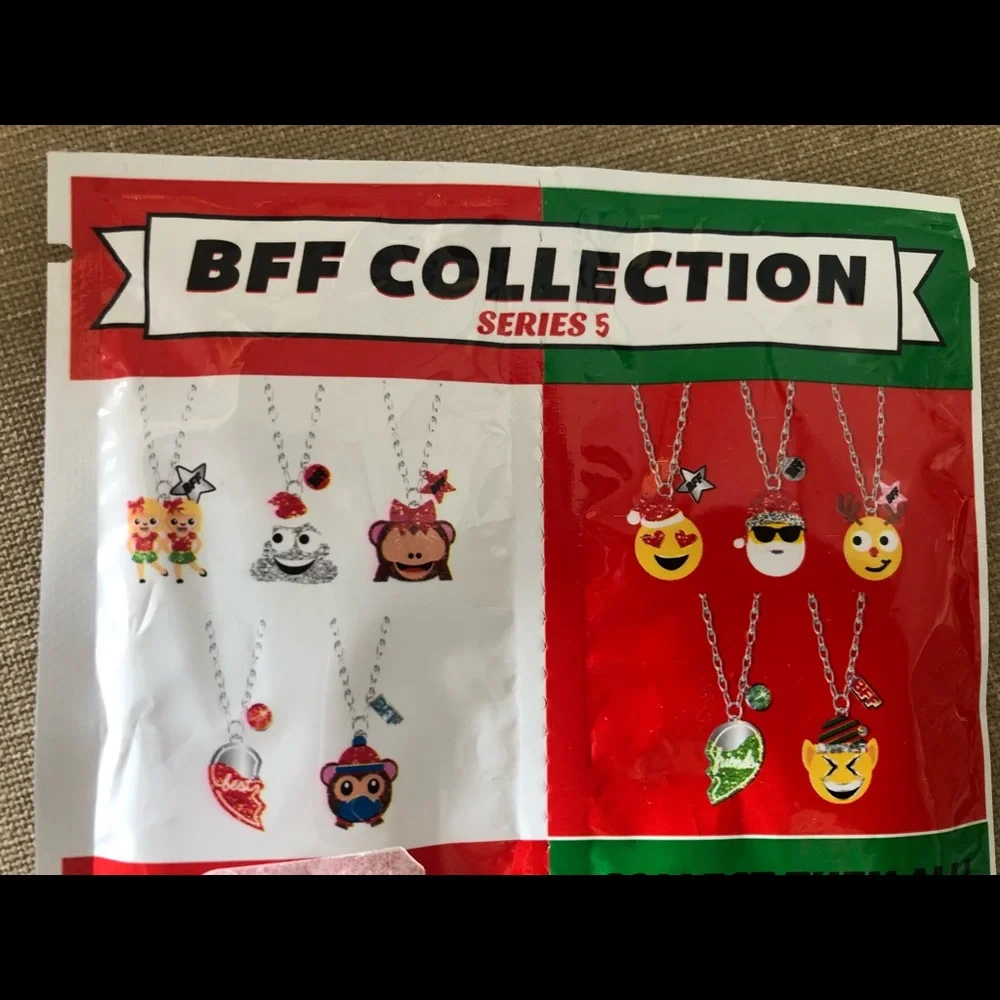 Justice BFF Holiday Mystery Necklace Set